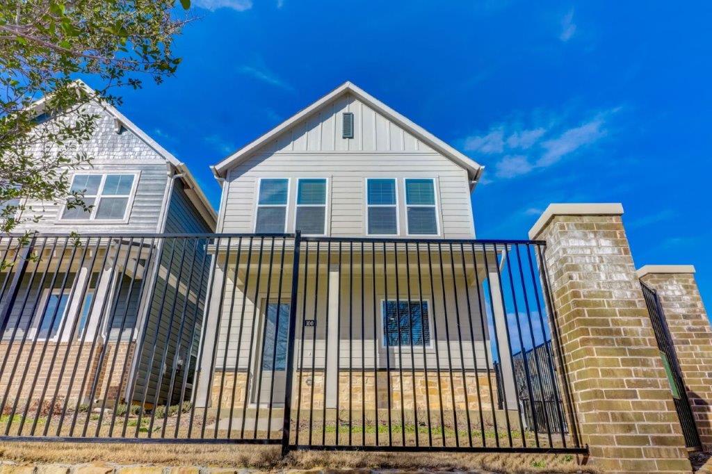 Single Family Homes for Rent in Hurst, TX Photo Gallery